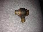 fuel fitting for carb