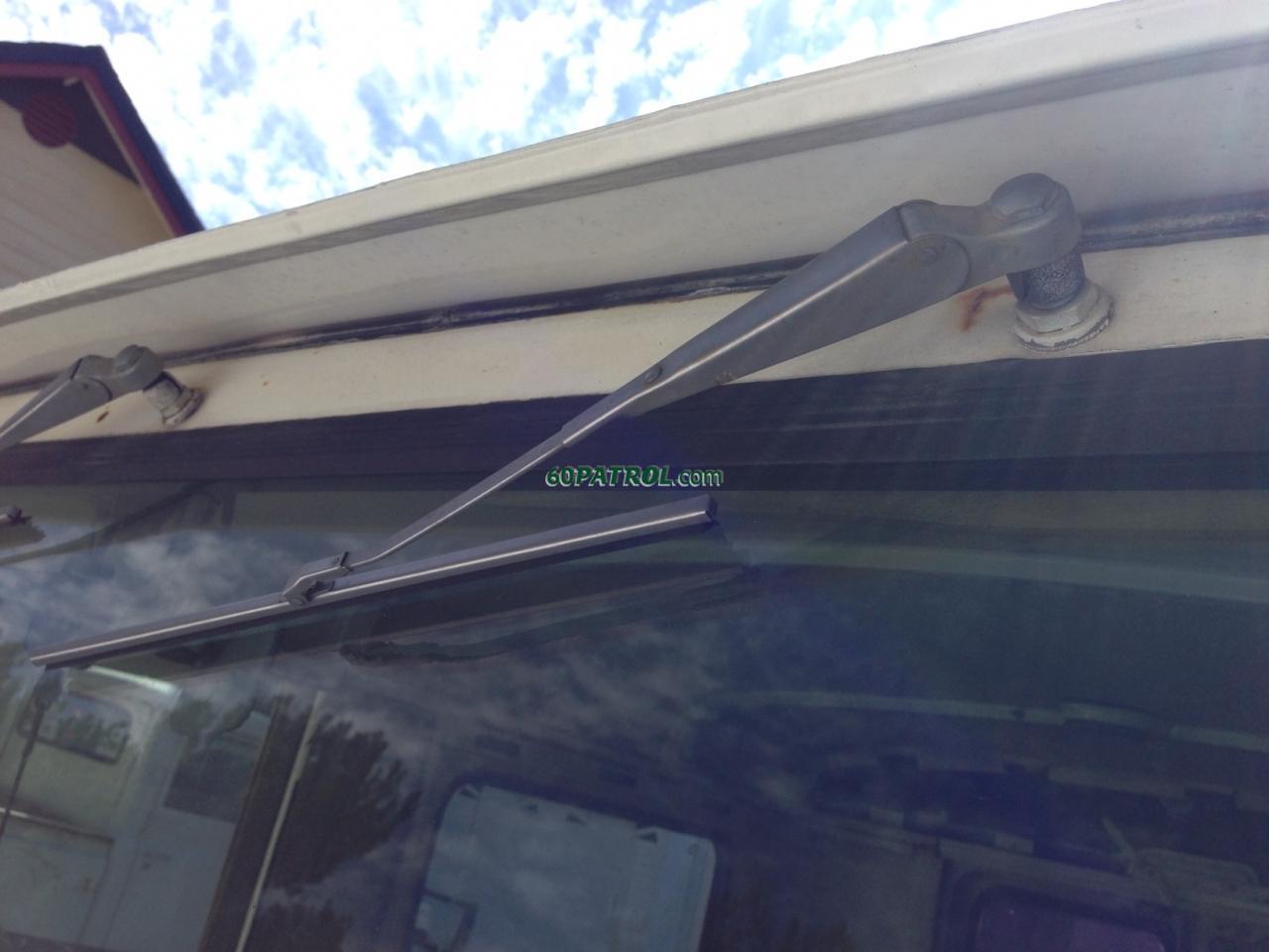 wiper arm 69