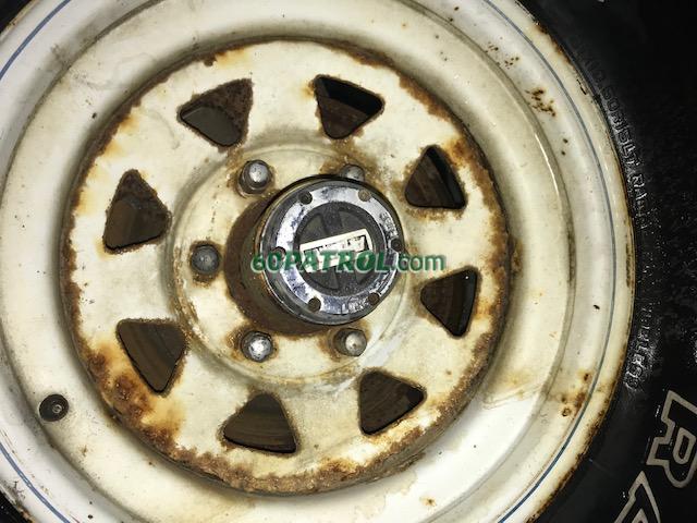 Locking Hubs